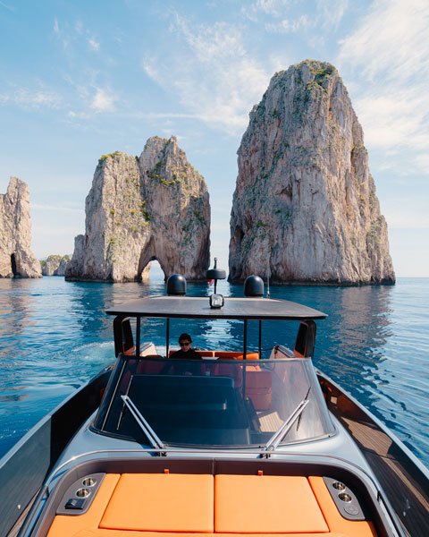 capri yacht 480x600 dsc07358